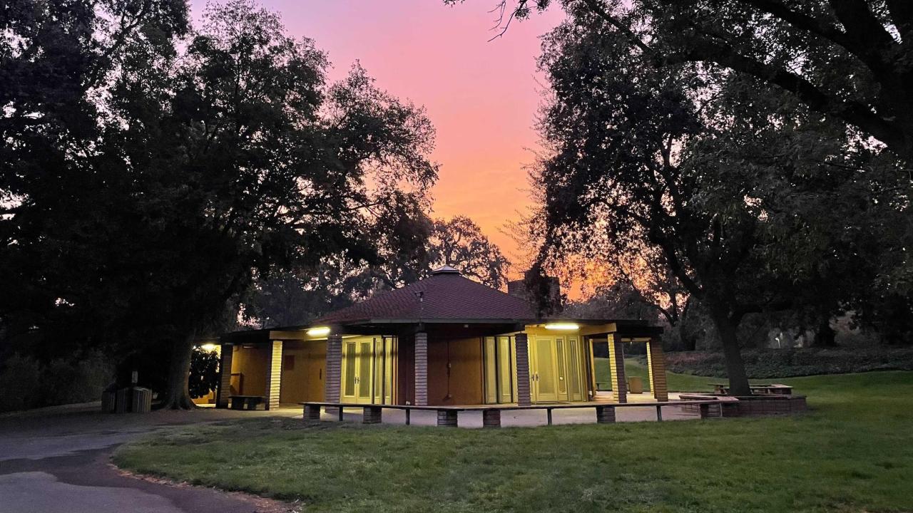 Putah Creek Lodge Exterior